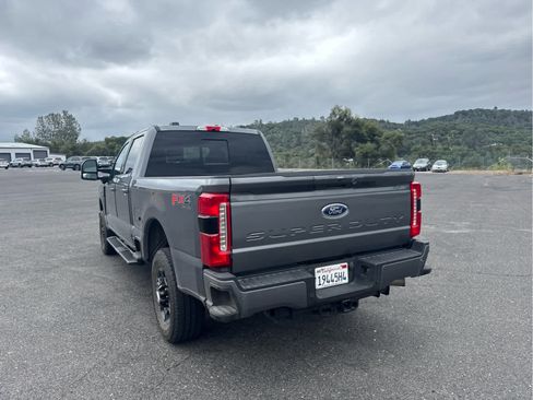 Used 2024 Ford F250 XLT w/ XLT Premium Package AWD/4WD image 7