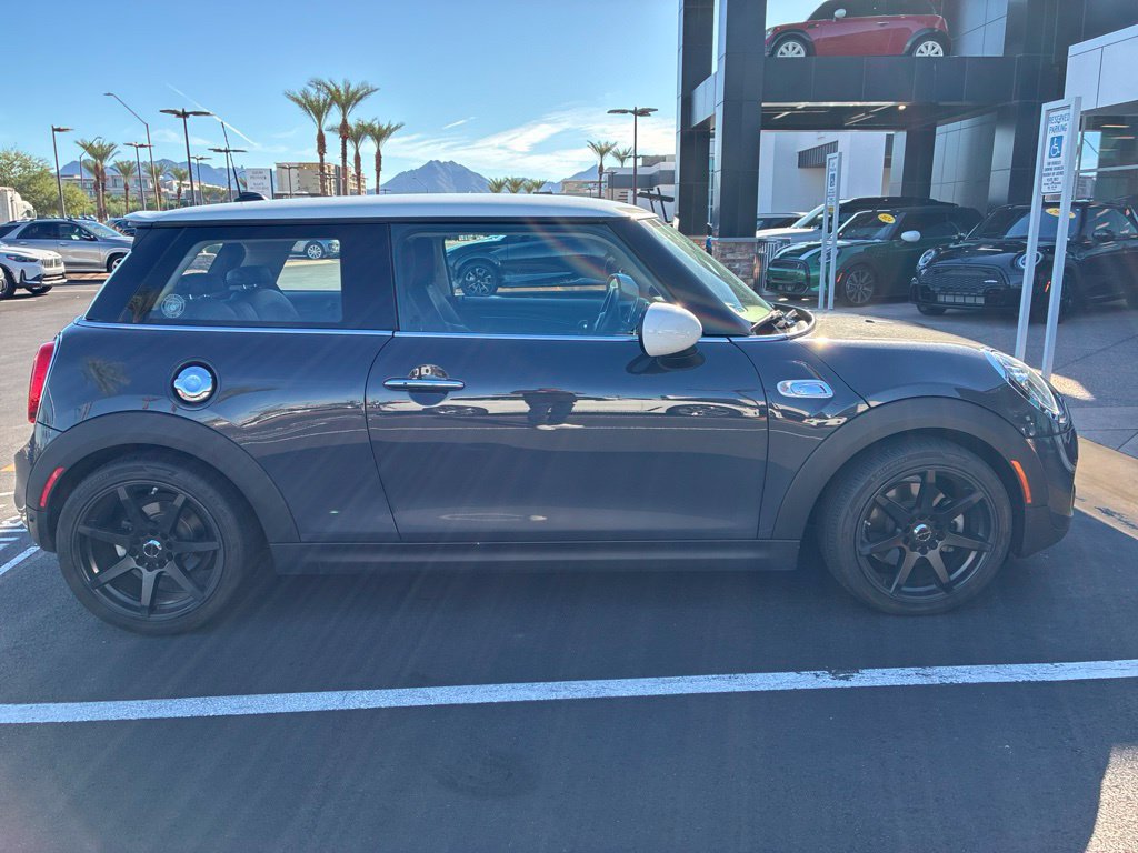 Used 2019 MINI Cooper S FWD image 4