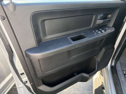 Used 2024 Ford F150 Lariat w/ Equipment Group 502A High AWD/4WD image 4