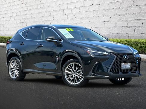 Used 2025 Lexus NX 350h AWD w/ Accessory Package (2T) image 2