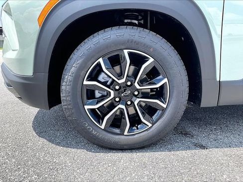 New 2026 Chevrolet TrailBlazer ACTIV w/ Driver Confidence Package FWD image 7