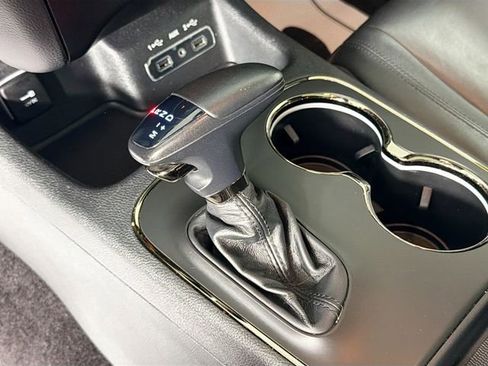 Used 2019 Dodge Durango GT AWD/4WD image 17