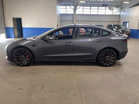 Used 2022 Tesla Model 3 Performance image 6
