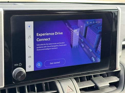 Used 2025 Toyota RAV4 XLE image 27