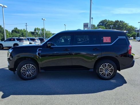 Certified 2026 Nissan Armada Platinum AWD/4WD image 19