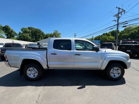 Used 2013 Toyota Tacoma 4x4 Double Cab w/ SR5 Pkg image 8