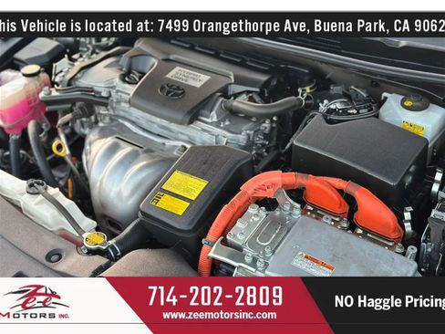Used 2013 Toyota Avalon Limited w/ Technology Pkg FWD image 53