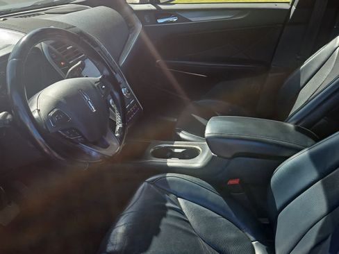 Used 2018 Lincoln MKC Reserve AWD/4WD image 14