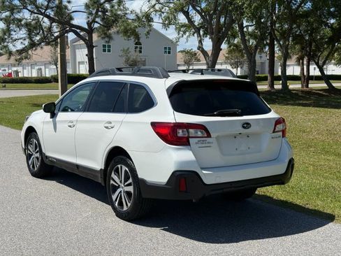 Used 2019 Subaru Outback 2.5i Limited image 6