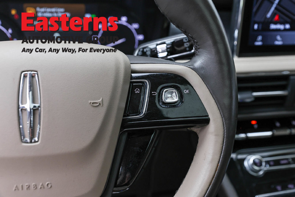 Used 2022 Lincoln Corsair FWD w/ Premium Package image 17