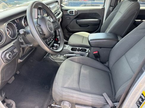 Used 2023 Jeep Wrangler Unlimited Sport AWD/4WD image 22
