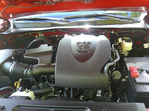 Used 2023 Toyota Tacoma SR5 image 49