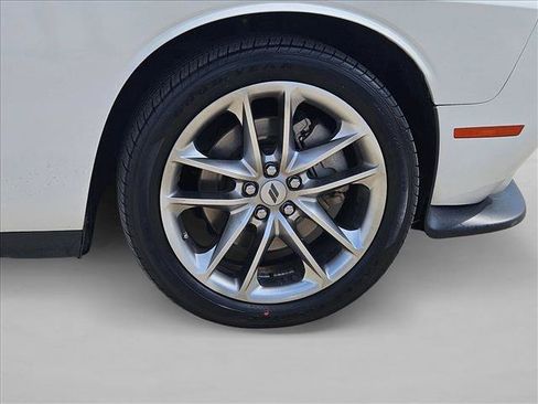 Used 2023 Dodge Challenger GT AWD/4WD image 18