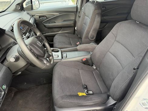 Used 2022 Honda Pilot Sport image 8