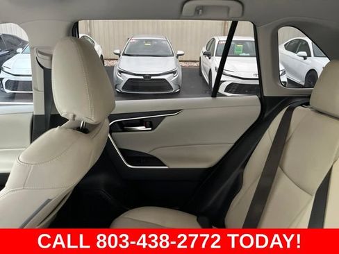 Used 2024 Toyota RAV4 XLE FWD image 14