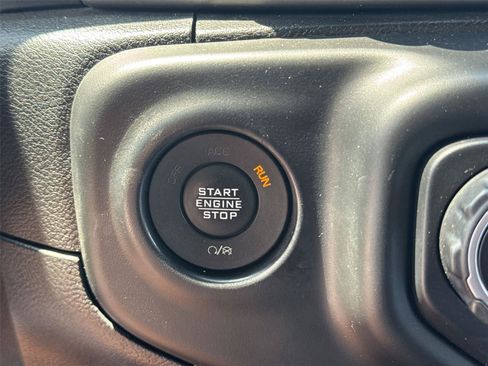 Used 2020 Jeep Wrangler Unlimited Sport S AWD/4WD image 27