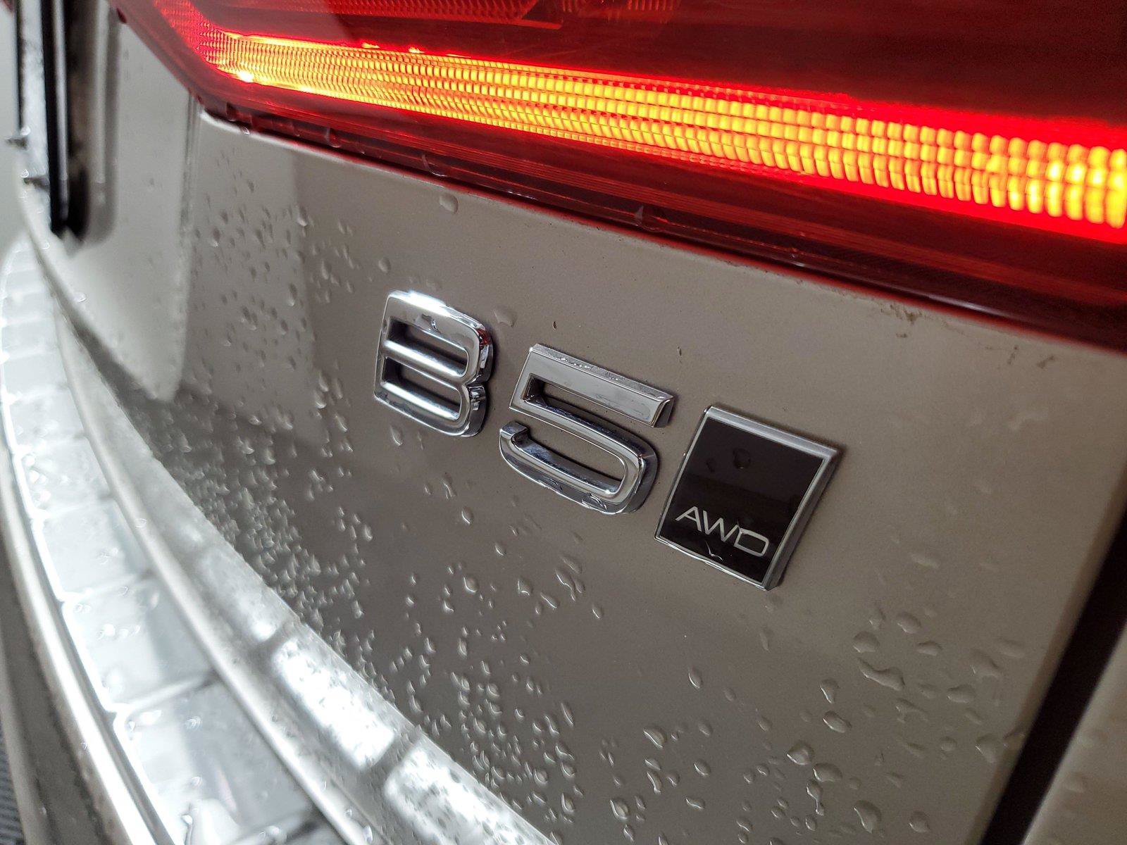 Used 2026 Volvo XC60 B5 Ultra AWD/4WD image 7