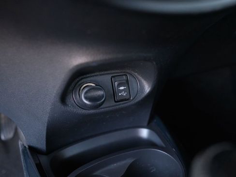 Used 2016 Toyota Yaris SE image 25