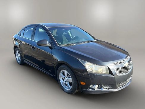 Used 2012 Chevrolet Cruze LT w/ RS Package image 4