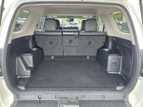 Used 2021 Toyota 4Runner Limited image 16