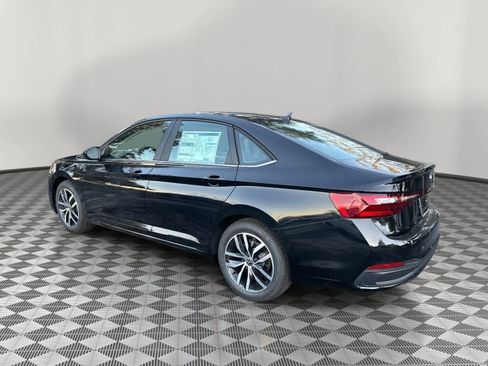 New 2026 Volkswagen Jetta SE image 5