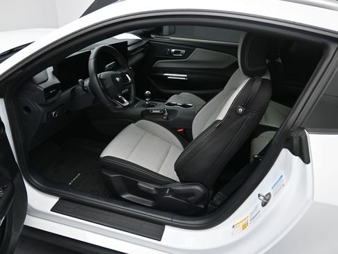 Used 2024 Ford Mustang GT w/ GT Performance Package image 16