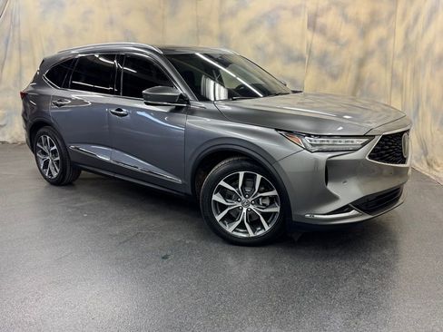 Used 2023 Acura MDX SH-AWD w/ Technology Package image 8