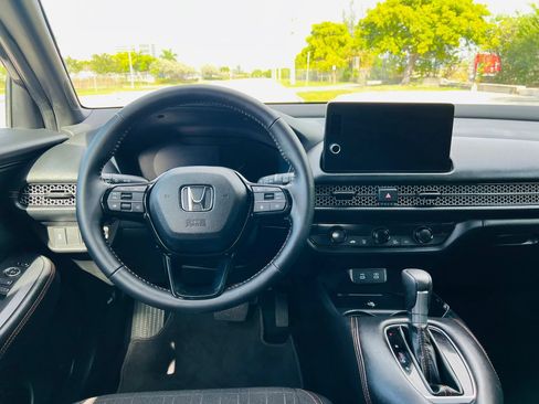 Used 2026 Honda HR-V Sport image 13