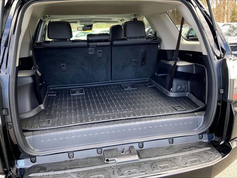 Used 2023 Toyota 4Runner SR5 Premium w/ Moonroof Package image 34