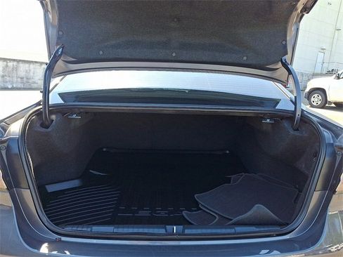 Used 2024 Subaru Legacy Limited image 32