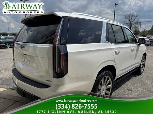 Used 2022 Cadillac Escalade Premium Luxury Platinum image 6