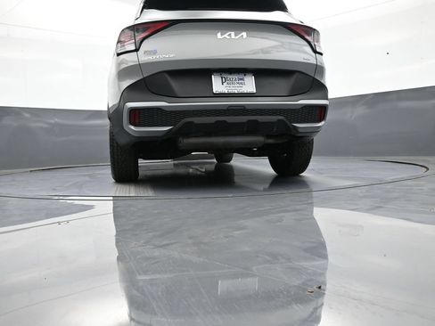 Certified 2023 Kia Sportage X-Pro AWD/4WD image 32