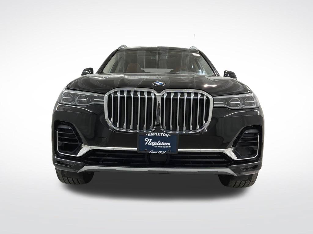 Used 2022 BMW X7 xDrive40i w/ Executive Package AWD/4WD image 5