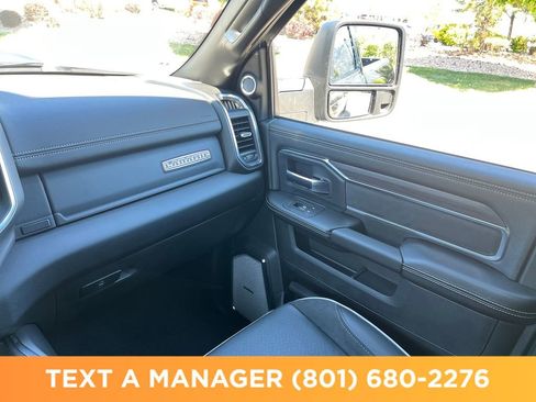 New 2026 RAM 3500 Laramie AWD/4WD image 29