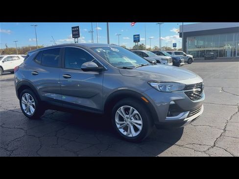 Used 2021 Buick Encore GX Preferred w/ Cold Weather Comfort Package image 2