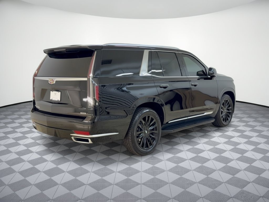 Used 2021 Cadillac Escalade Premium Luxury w/ Driver Assist Tech Package AWD/4WD image 9