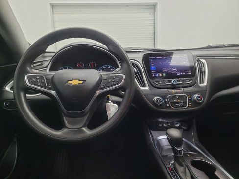 Used 2022 Chevrolet Malibu LS w/ Driver Confidence Package II FWD image 22