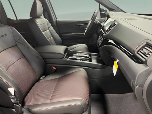 New 2026 Honda Ridgeline Black Edition image 29