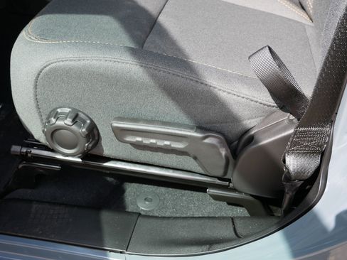 New 2026 Jeep Gladiator Sport AWD/4WD image 13