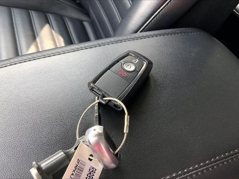 Used 2024 Ford Edge SEL image 14