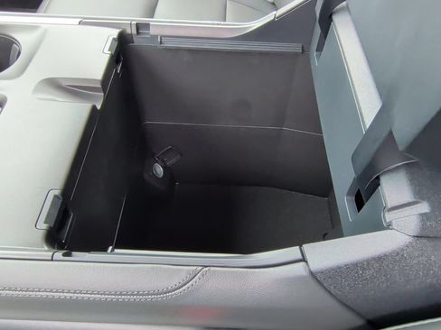 New 2027 Ford Expedition Max Active RWD image 31
