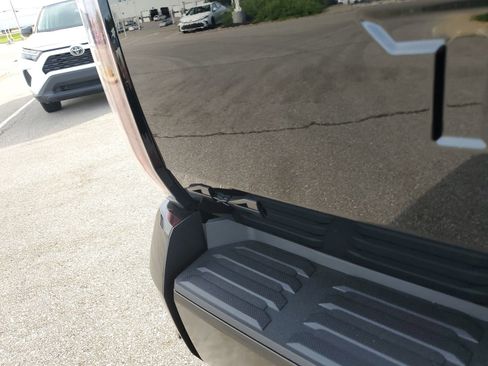 New 2026 Toyota Tundra Platinum AWD/4WD image 8