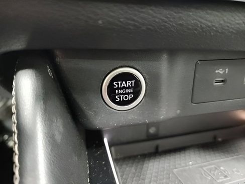 Used 2023 Nissan Rogue Platinum w/ Platinum Premium Package image 36