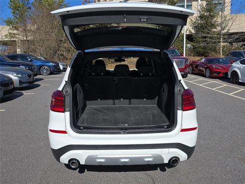 Used 2021 BMW X3 xDrive30i w/ Convenience Package image 5