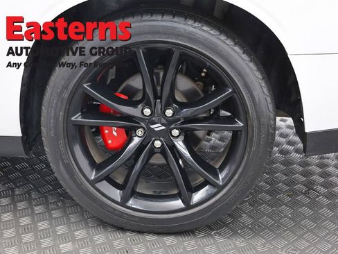 Used 2018 Dodge Challenger R/T w/ Blacktop Package RWD image 31