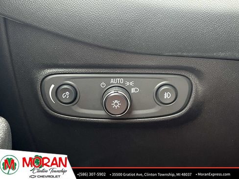 Certified 2023 Chevrolet Equinox Premier FWD image 25