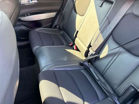 Used 2024 Genesis GV70 3.5T Sport image 13