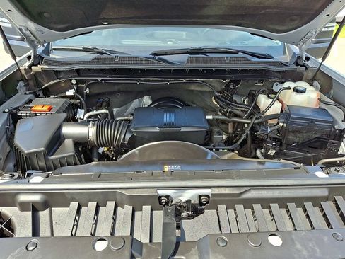 Used 2025 Chevrolet Silverado 2500 Custom w/ Custom Value Package AWD/4WD image 27