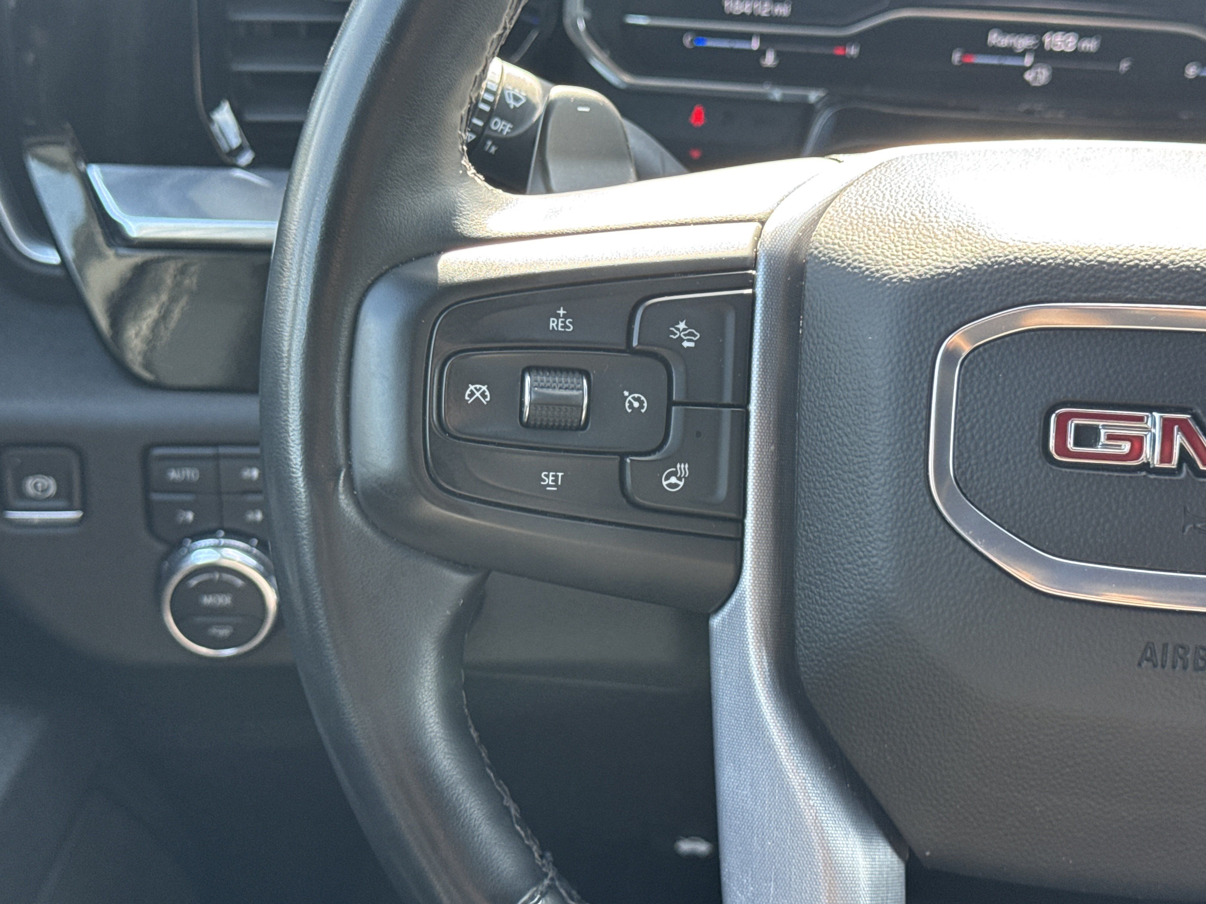 Used 2025 GMC Sierra 1500 Elevation w/ X31 Off-Road Package AWD/4WD image 7