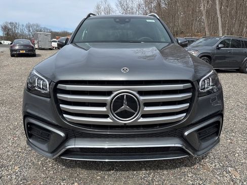New 2025 Mercedes-Benz GLS 450 4MATIC image 2